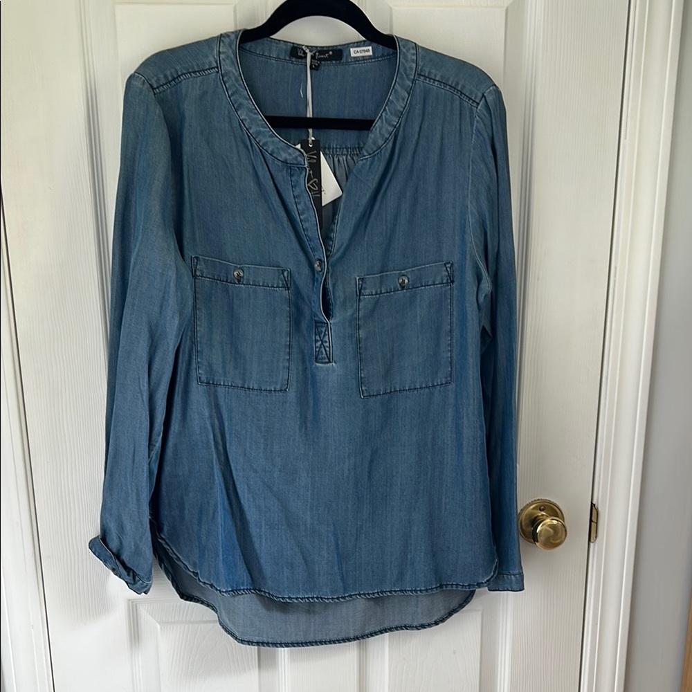 Denim mandarin collar blouse